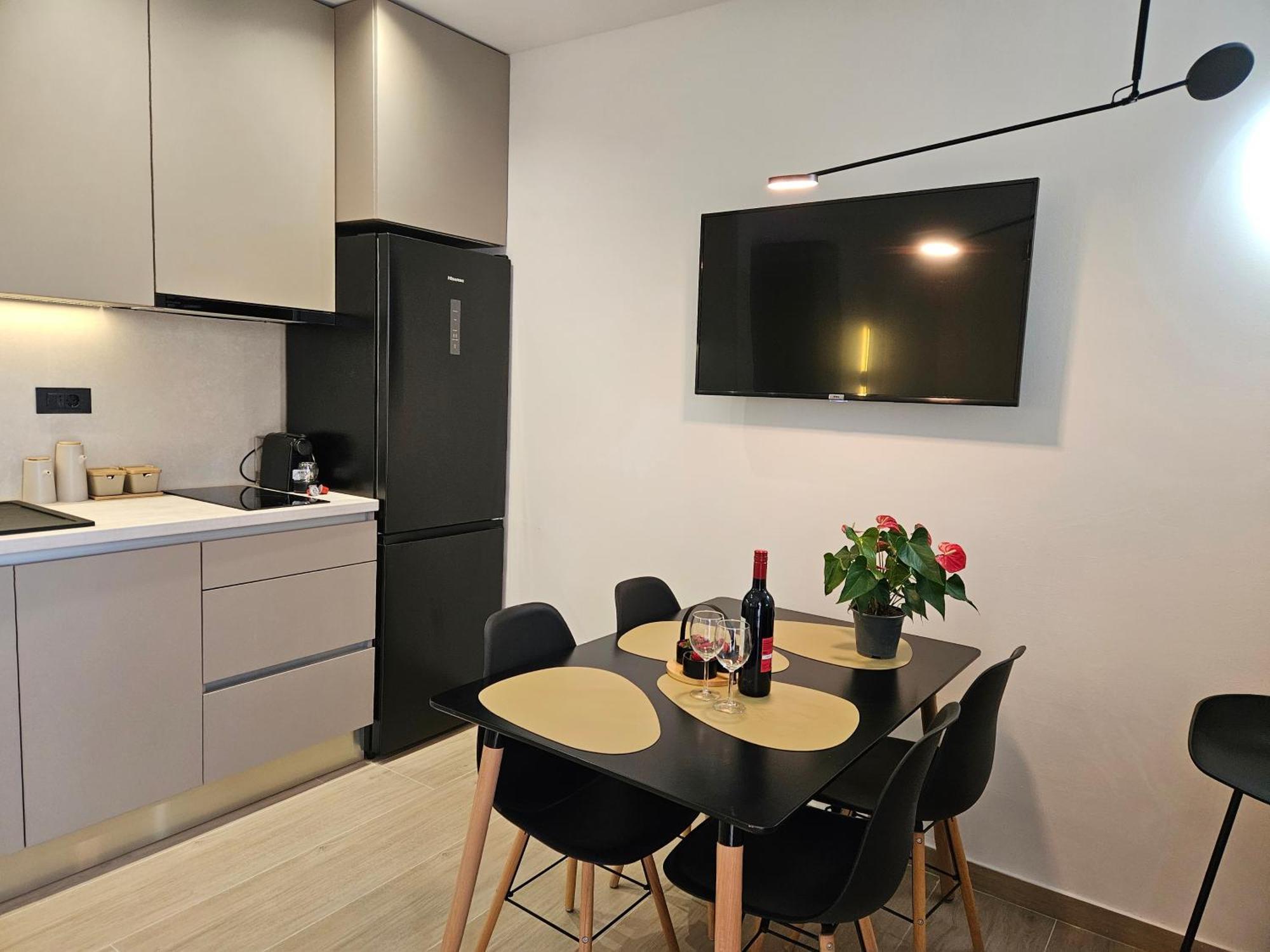 Charming Seaside Apartments Noa & Jakov, Zaboric Sibenik Exterior photo